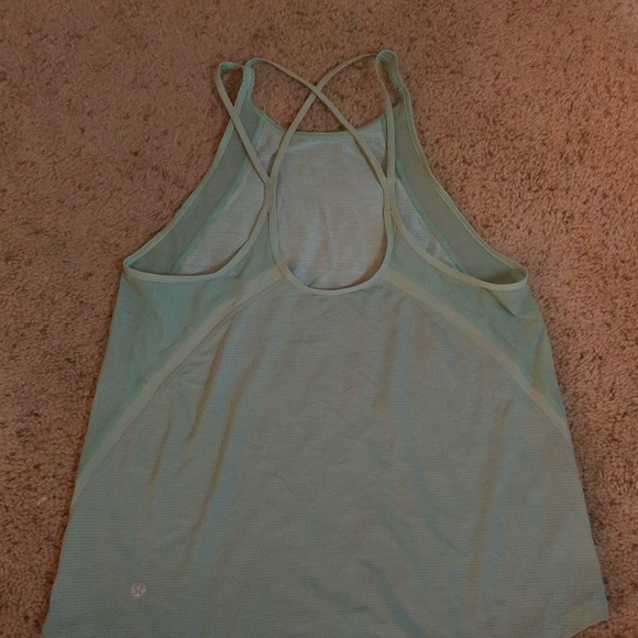 Lululemon size 8 turquoise tank top with cross back and side mesh ✨ - Picture 3 of 3